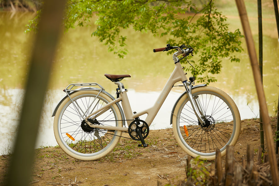 ADO Air 28 Pro and Ultra All-Rounder Urban Step Through Electric Bike 250w