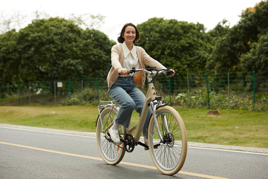 ADO Air 28 Pro and Ultra All-Rounder Urban Step Through Electric Bike 250w