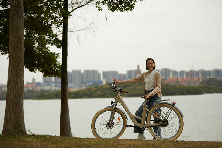 ADO Air 28 Pro and Ultra All-Rounder Urban Step Through Electric Bike 250w
