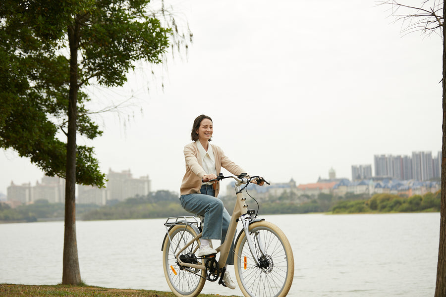 ADO Air 28 Pro and Ultra All-Rounder Urban Step Through Electric Bike 250w